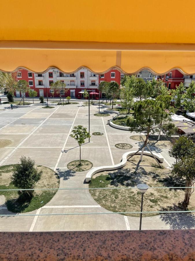 Sunkissed Centre Apartment Vlorë Eksteriør billede